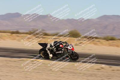 media/Nov-02-2025-CVMA (Sun) [[337aff29ab]]/Race 18-Supersport Middleweight/